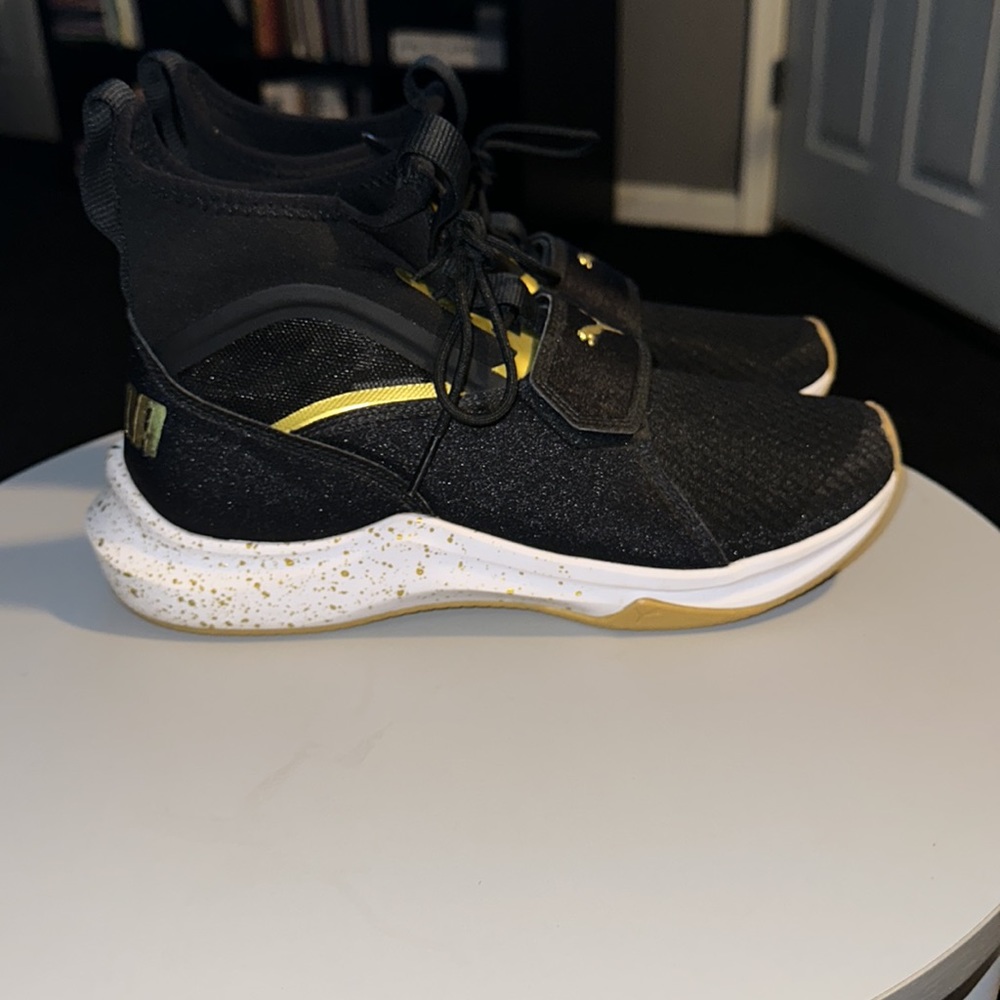 PUMA Women's Phenom Gold Wn Sneaker Black - Picture 4 of 9